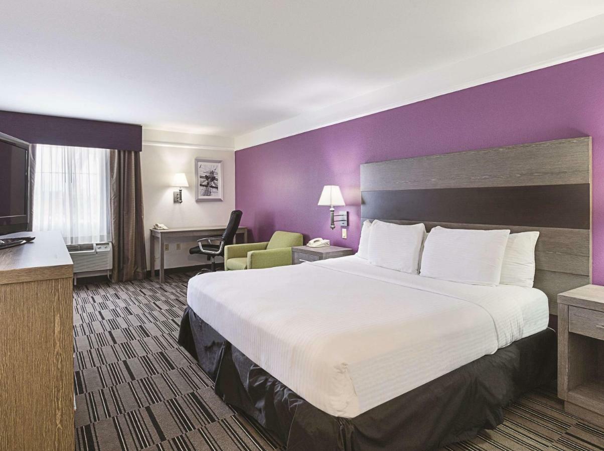 Kemah Edgewater Hotel, Surestay Collection By Best Western Сибрук Экстерьер фото