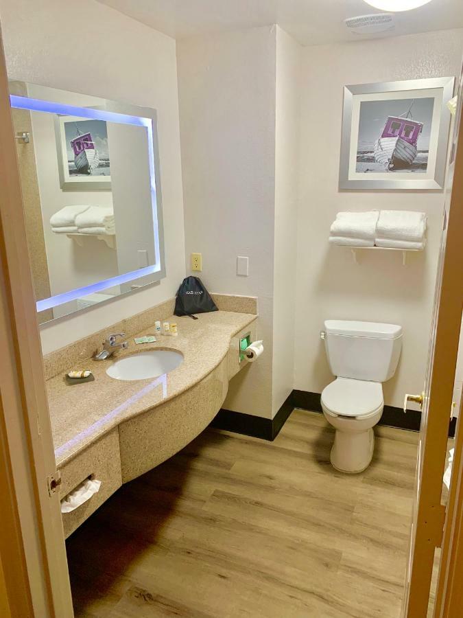 Kemah Edgewater Hotel, Surestay Collection By Best Western Сибрук Экстерьер фото
