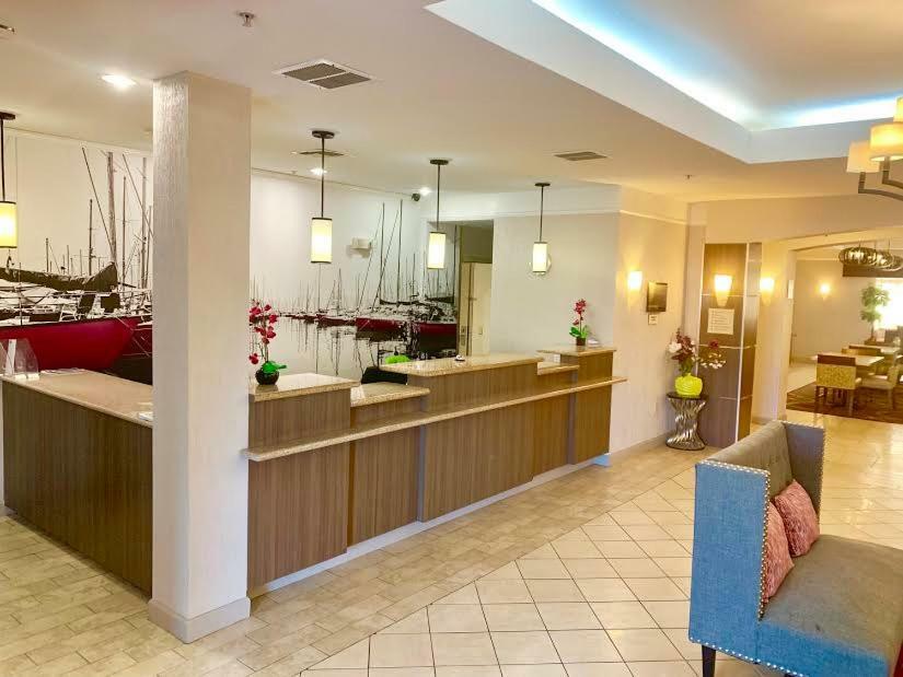 Kemah Edgewater Hotel, Surestay Collection By Best Western Сибрук Экстерьер фото